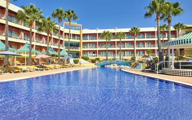 vakantie-naar-Hotel Baia Grande-mei 2025