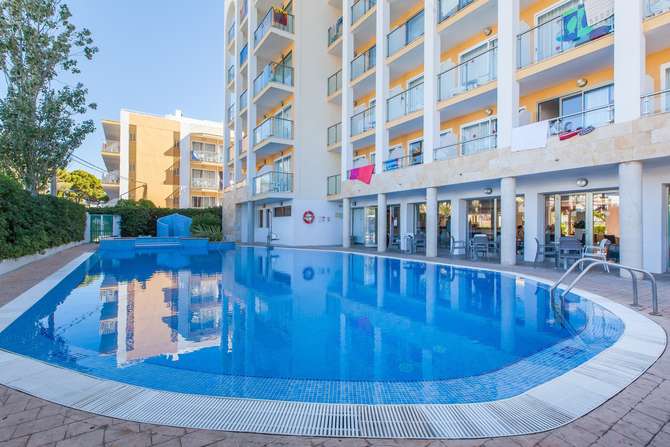 vakantie-naar-Hotel Bella Mar-mei 2025