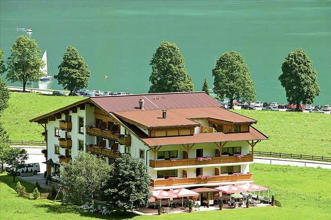 vakantie-naar-Hotel Bergland Obertuschenhof-mei 2025