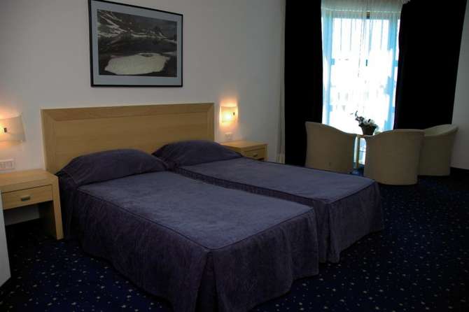 vakantie-naar-Hotel Blue Star-mei 2025