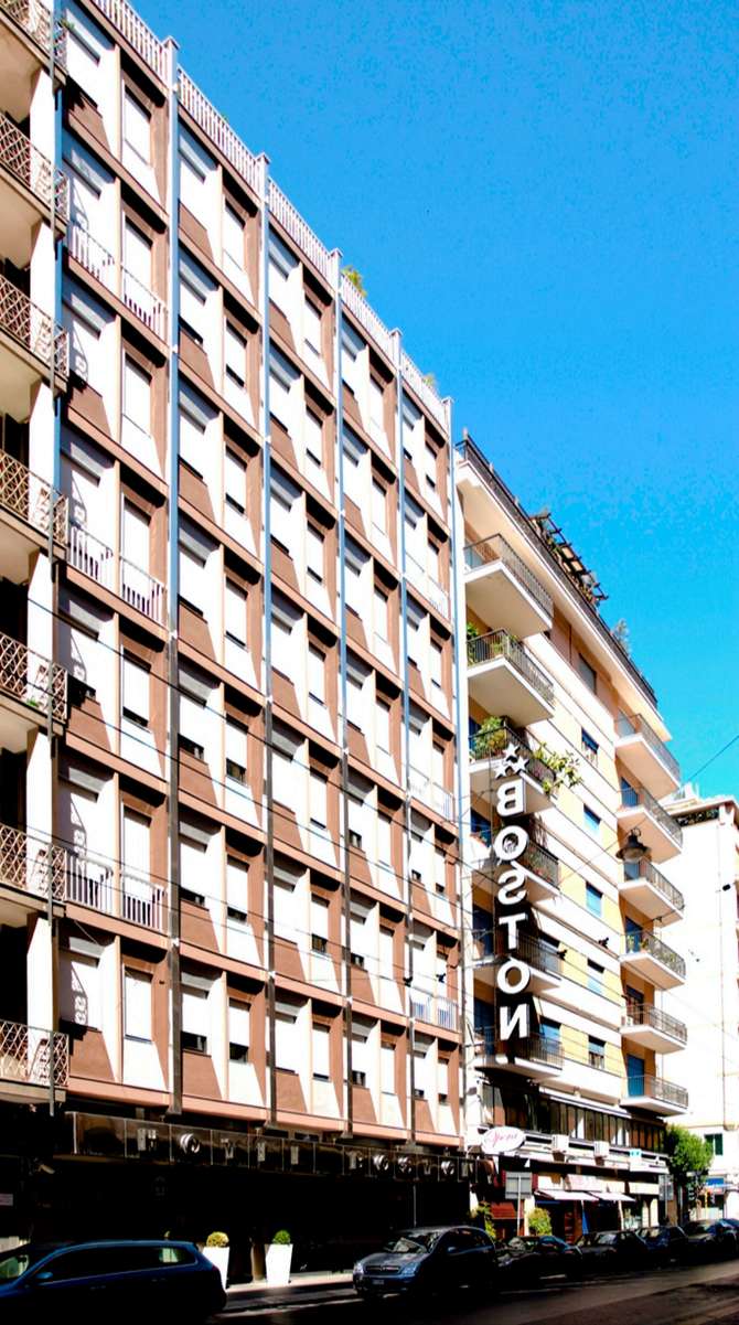 vakantie-naar-Hotel Boston Bari-mei 2025