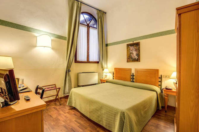 vakantie-naar-Hotel Botticelli-mei 2025