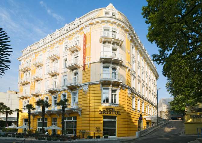 vakantie-naar-Hotel Bristol-juni 2025