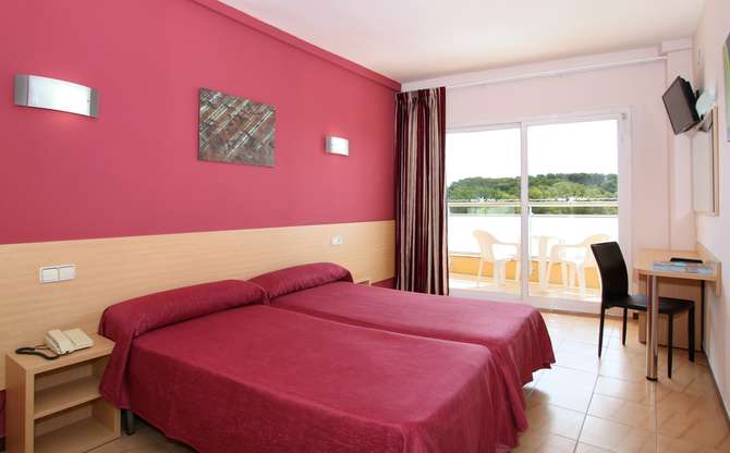 vakantie-naar-Hotel Calypso-mei 2025