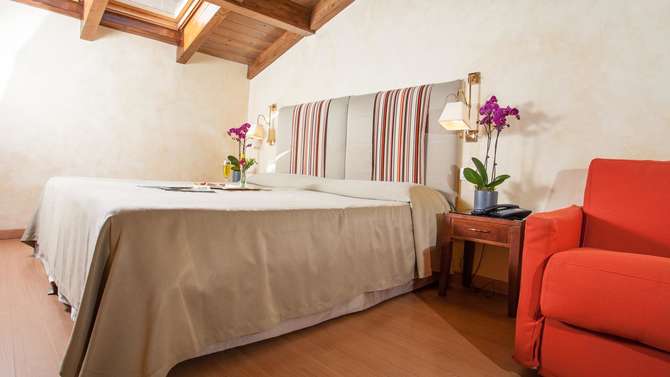vakantie-naar-Hotel Camelia-mei 2025