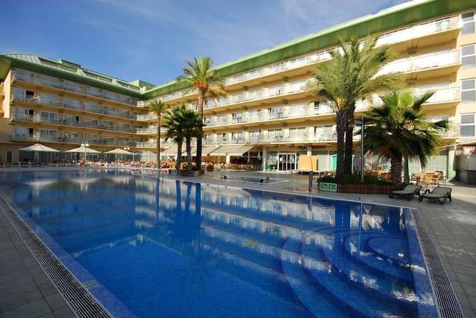 vakantie-naar-Hotel Caprici Verd-mei 2025