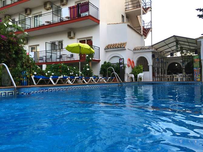 vakantie-naar-Hotel Carmen Teresa-mei 2025