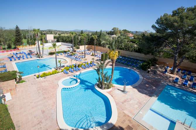 vakantie-naar-Hotel Castell Dels Hams-mei 2025