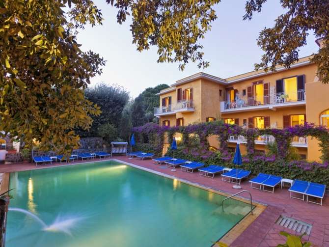 vakantie-naar-Hotel Cleopatra Ischia-mei 2025