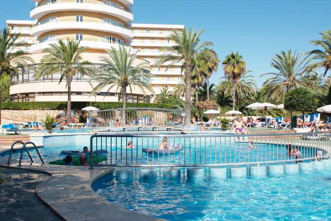 vakantie-naar-Hotel Club Cala Marsal-mei 2024