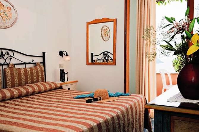 vakantie-naar-Hotel Conca Doro-mei 2025