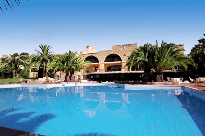 vakantie-naar-Hotel Costa Dei Fiori-mei 2025