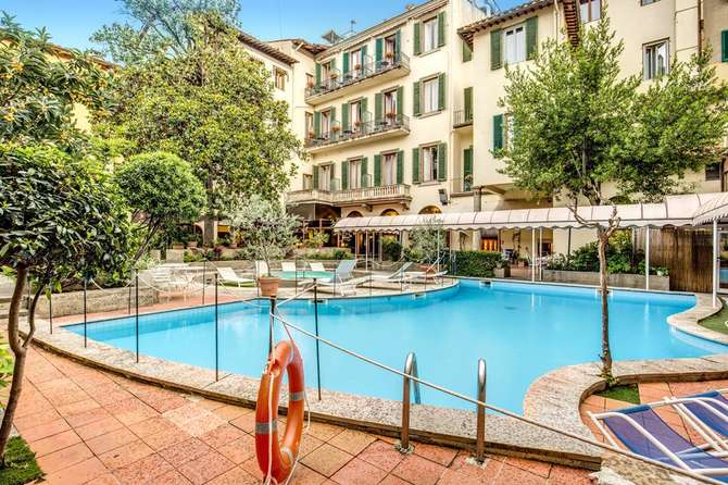 vakantie-naar-Hotel Croce Di Malta-mei 2025