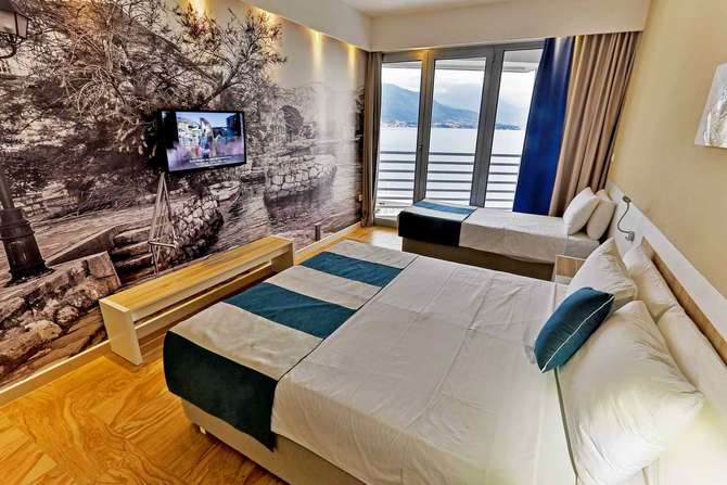 vakantie-naar-Hotel Delfin-mei 2025
