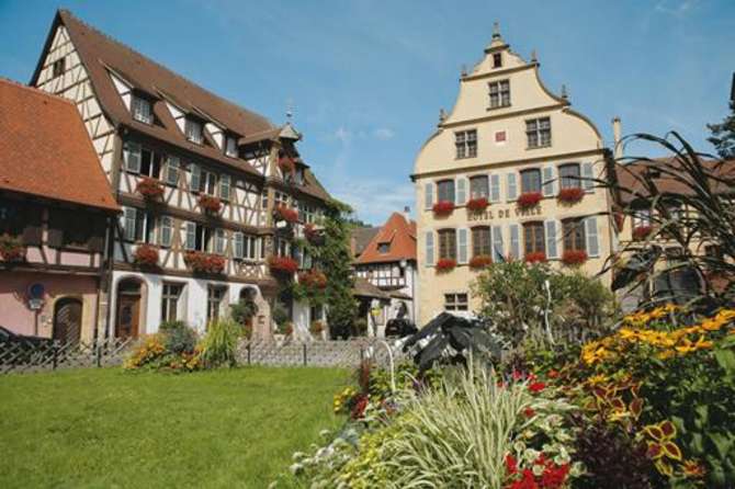 vakantie-naar-Hotel Des Deux Clefs-mei 2025