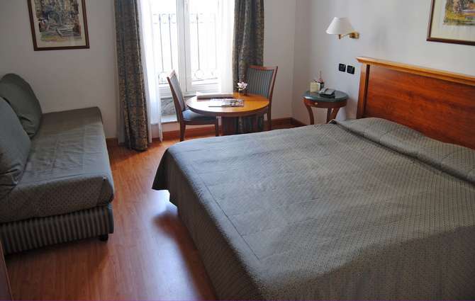 vakantie-naar-Hotel Diplomatic-mei 2025