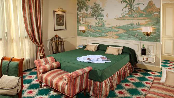 vakantie-naar-Hotel Donna Laura Palace-mei 2025