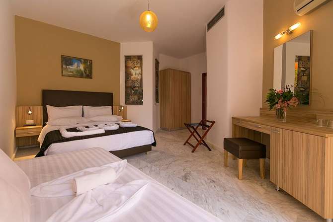 vakantie-naar-Hotel Elotia-mei 2025