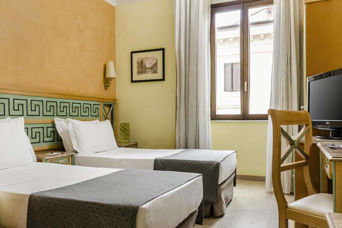 vakantie-naar-Hotel Exe Domus Aurea-mei 2025