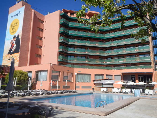 vakantie-naar-Hotel Fenals Garden-mei 2025
