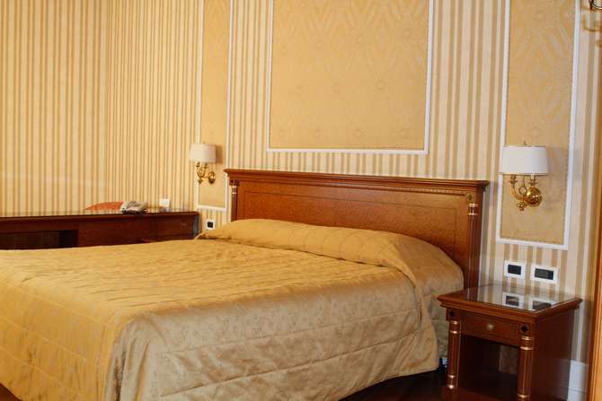 vakantie-naar-Hotel Gallia-mei 2025
