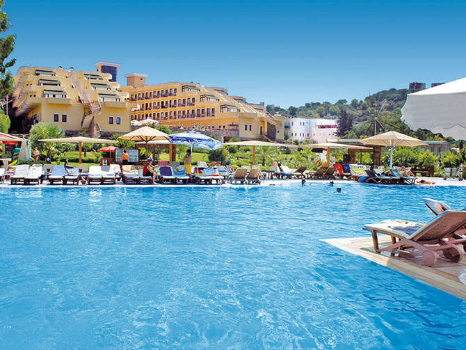 vakantie-naar-Hotel Golden Age-mei 2025