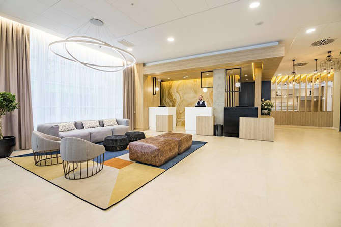 vakantie-naar-Hotel Golden Tulip Barcelona-mei 2025