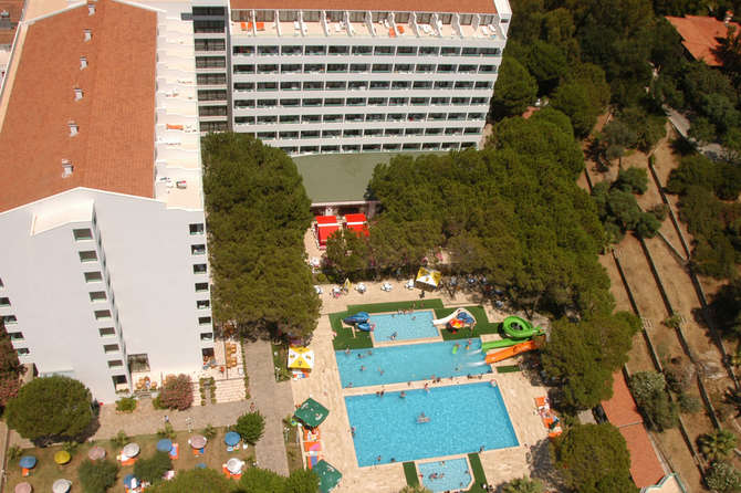 vakantie-naar-Hotel Grand Efe-juni 2025