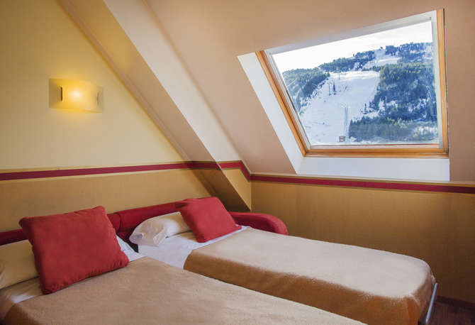 vakantie-naar-Hotel Himalaia Soldeu-mei 2025