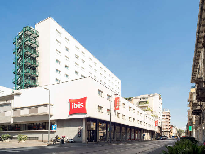 vakantie-naar-Hotel Ibis Milano Centro-mei 2024