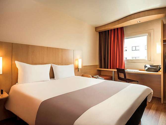 vakantie-naar-Hotel Ibis Paris Montmartre-mei 2025