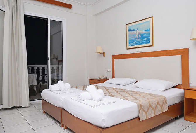 vakantie-naar-Hotel Ioni-mei 2025
