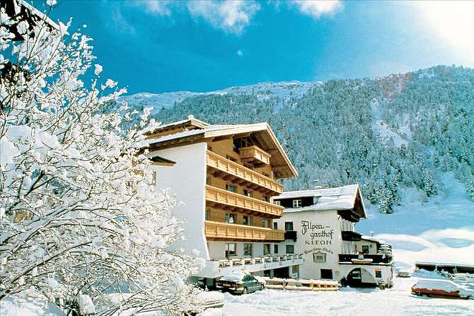 vakantie-naar-Hotel Kleon-mei 2025