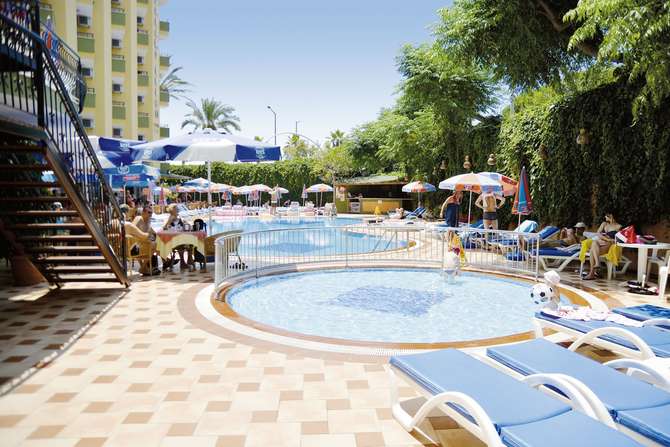 vakantie-naar-Hotel Kleopatra Dreams Beach-mei 2025