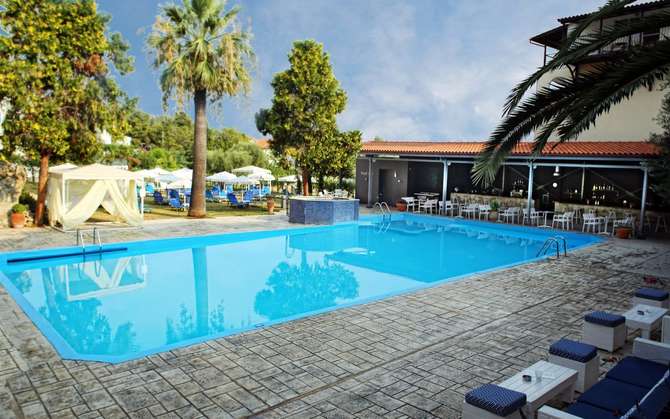 vakantie-naar-Hotel Kriopigi-juni 2025