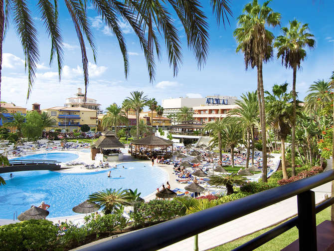 vakantie-naar-Hotel La Siesta-mei 2025