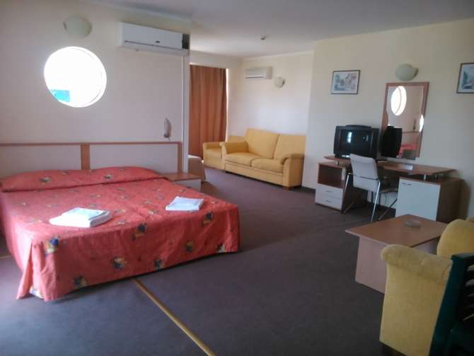 vakantie-naar-Hotel Largo-mei 2025
