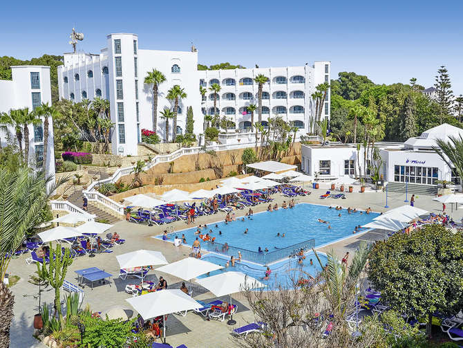 vakantie-naar-Hotel Le Tivoli-mei 2025