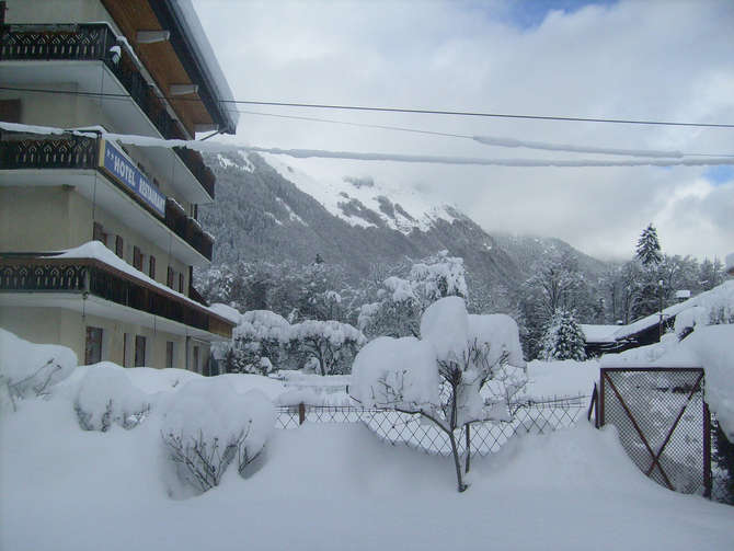 vakantie-naar-Hotel Les Fleurs-april 2024