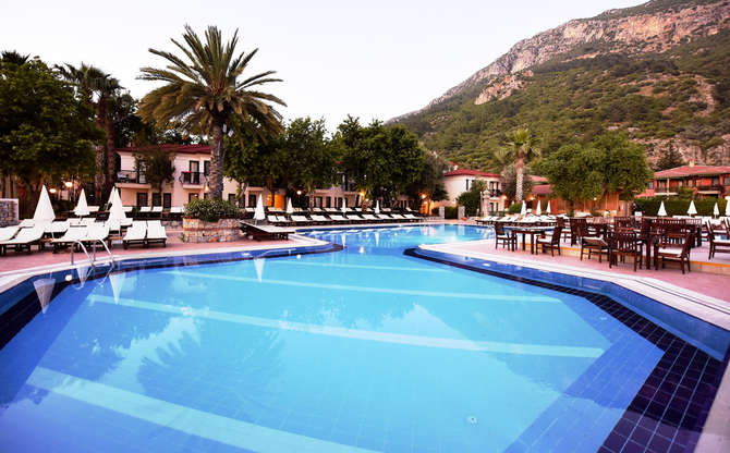 vakantie-naar-Hotel Liberty Oludeniz-mei 2025