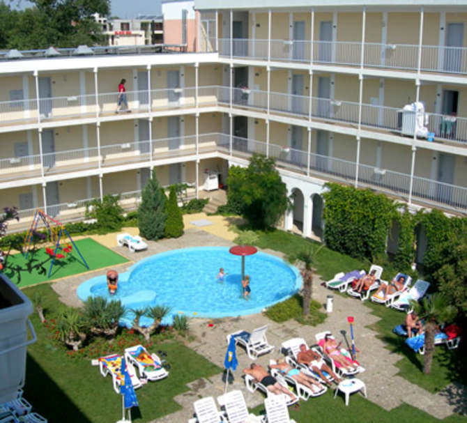 vakantie-naar-Hotel Longosa-mei 2025