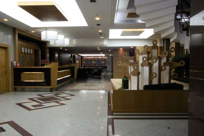 vakantie-naar-Hotel Marble-mei 2025