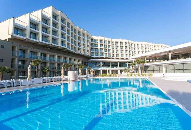 vakantie-naar-Hotel Materada Plava Laguna-mei 2025