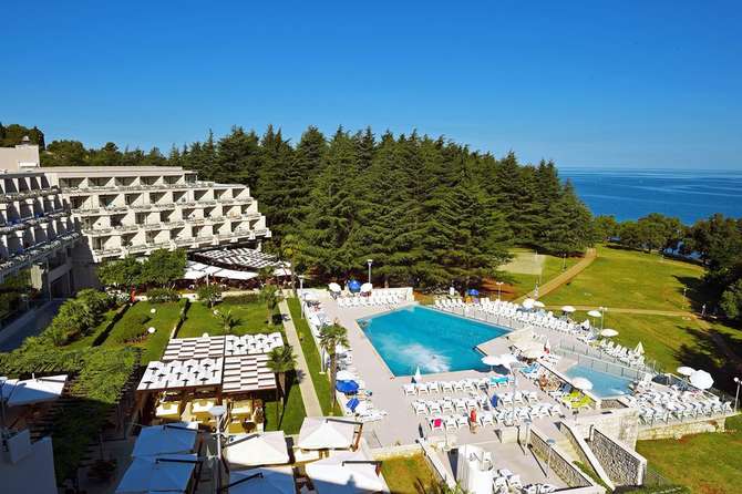 vakantie-naar-Hotel Mediteran-mei 2025