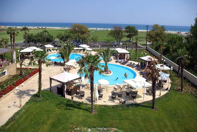 vakantie-naar-Hotel Mediterranean Princess-mei 2025