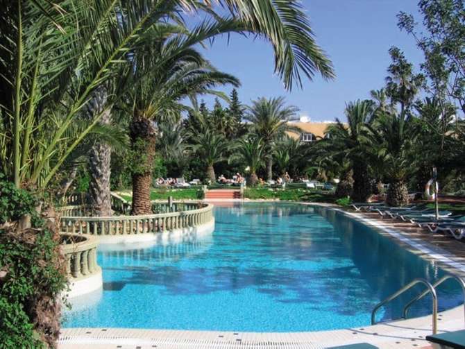 vakantie-naar-Hotel Mediterranee Thalasso Golf-april 2024