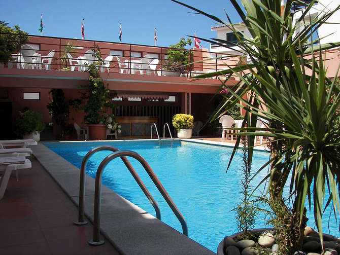 vakantie-naar-Hotel Meira-mei 2025