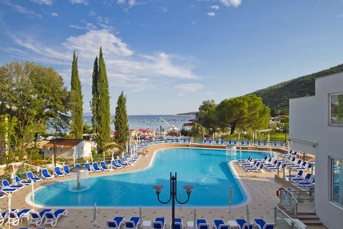 vakantie-naar-Hotel Mimosa Hedera Narcis-mei 2025