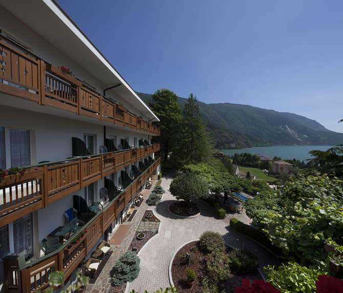 vakantie-naar-Hotel Miralago-mei 2025