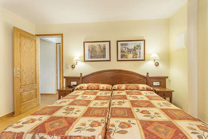 vakantie-naar-Hotel Montecarlo-mei 2025